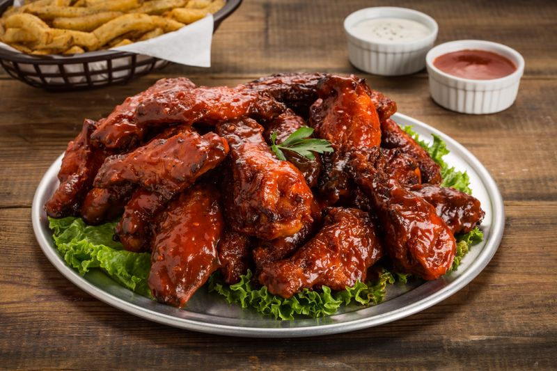 Boneless wings platter for catering